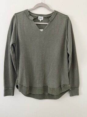 NWT Buckle BKE Oversized Lightweight Waffle Knit Olive Long Sleeve size xs